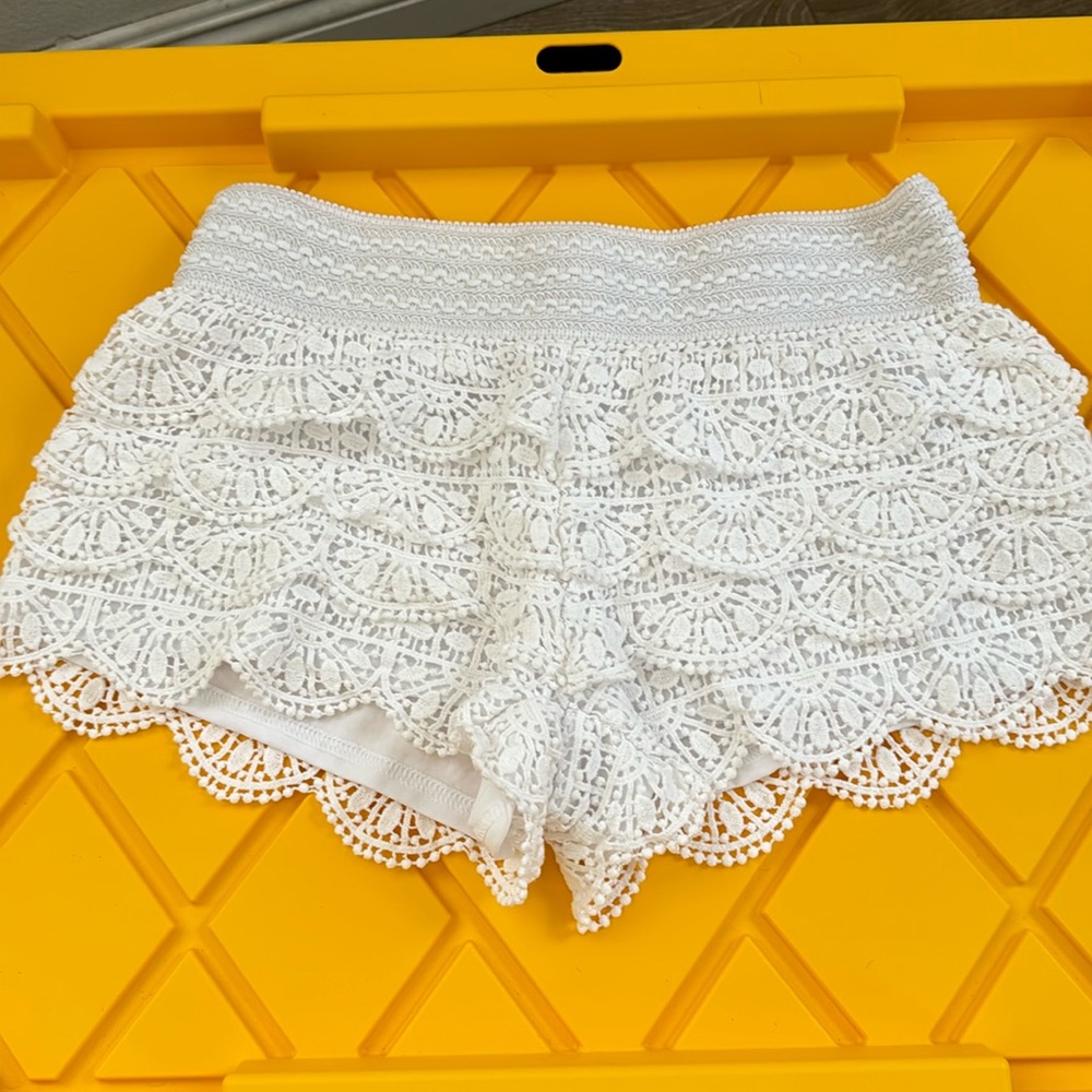 Cute frilly shorts